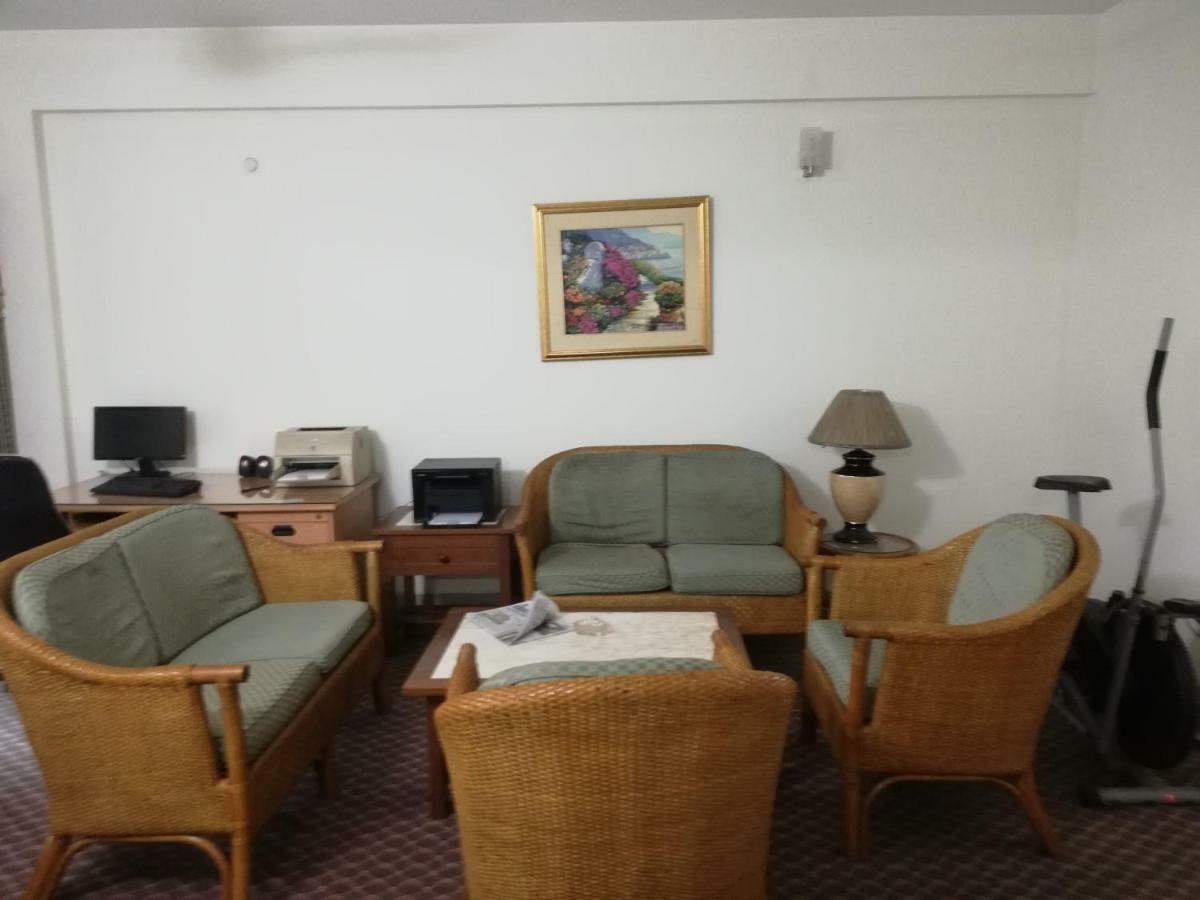 Ambrosia Guest House Dhaka Exterior foto