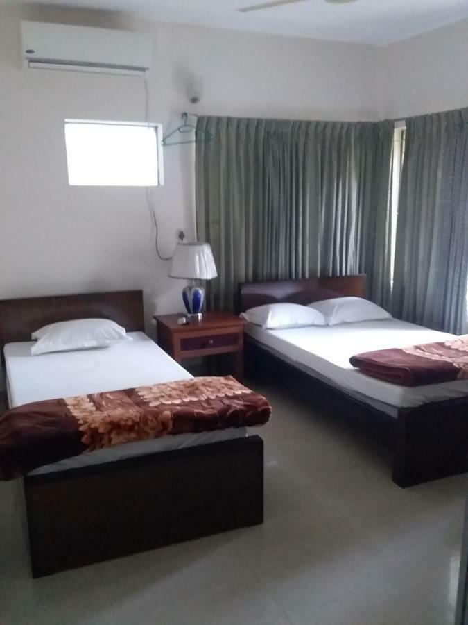 Ambrosia Guest House Dhaka Exterior foto